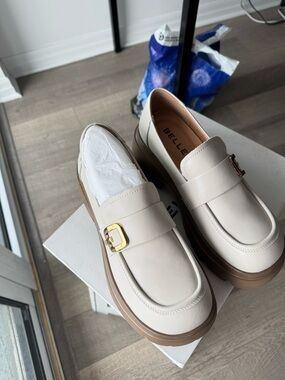 NEW Chunky Platform Loafers Beige Slip On Shoes Gold Detail US 6/EU 37